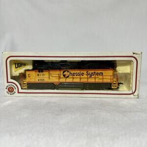 Bachmann HO Scale EMD GP 30 Diesel Chessie No.41-630-09